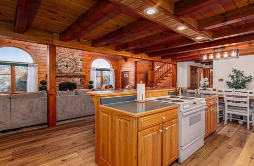 Mount Pleasant Mills Cabin | Perfect for couples, families, or small groups, this retreat blends serenity with style for an unforgettable getaway. Plenty of amenities to keep the family entertained indoors and out!