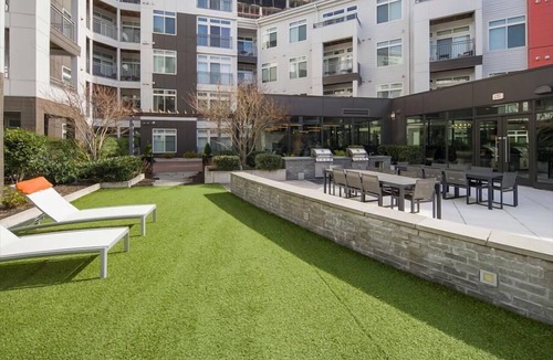 Reston Apartment | Perfect for Bleisure Travellers! Restons Hotspot nr Shops