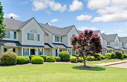 Berkeley Condo | Perfect for large groups. 8BDR/8BA package in Historic Powhatan Resort.