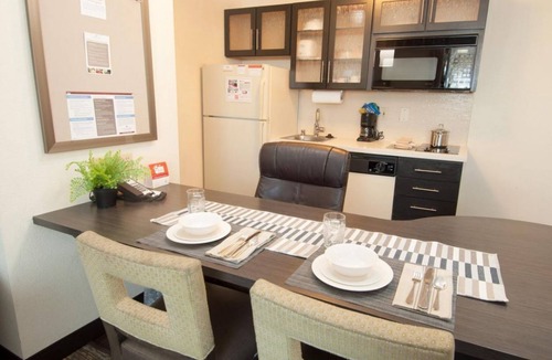 Anaheim Resort Hotel | Perfect for West Coast Travelers! Pets Allowed, Outdoor Patio w/BBQ Grills