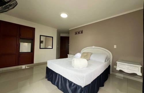La Estrella Hotel | Perfect getaway for two Room with balcony and view in Santa Rosa