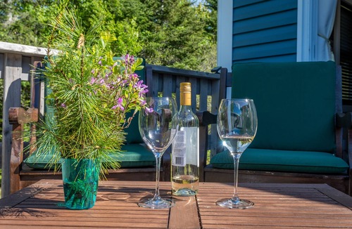 St. Martins House | Perfect getaway for the outdoor adventurer or relaxation @seaglasscottagehfh