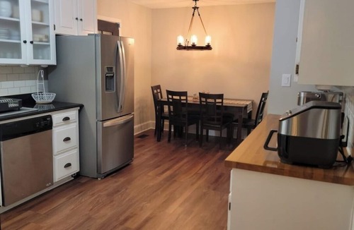 Pine Mountain House | Perfect Hikers Haven on F. D Roosevelt State Park!