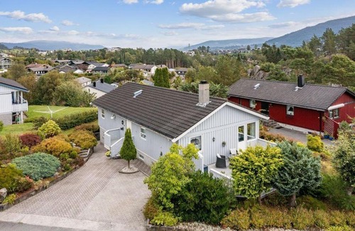 Frekhaug House | Perfect holiday home!!