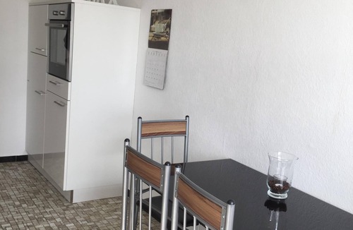 Winterberg Apartment | PERFECT LOCATION! Directly at the ski area, ski lift carousel, bike park, bobsleigh run, Rothaarsteig