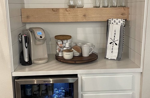Osage Beach Condo | Perfect Location! Newly Remodeled- 2021 Condo right in the heart of Osage Beach