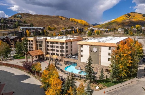 Mount Crested Butte House | Perfect Location Outdoor Pool and Hot Tub 273