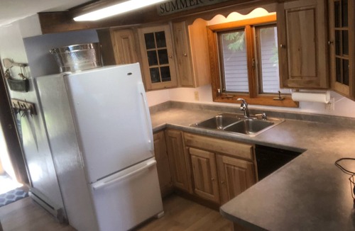 Wautoma House | Perfect Multigenerational Family Retreat on Big Silver Lake