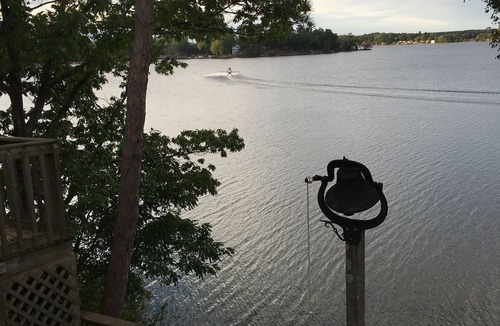 Wautoma House | Perfect Multigenerational Family Retreat on Big Silver Lake