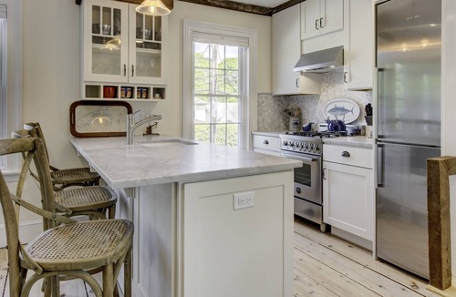 Southold Apartment | Perfect North Fork Pied-A-Terre: Heart of North Fork Wine Country by the Beach!