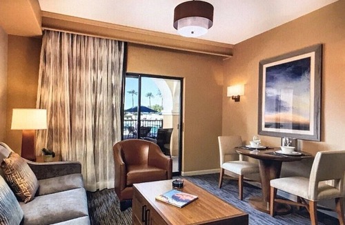 South Mountain Resort | PERFECT PHOENIX LOCATION~ Beautiful RESORT & King Bed CONDO~ Amenities ++ !!