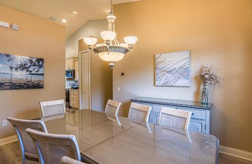 Hernando House | Perfect Pointe Lakehouse waterfront private dock kayaks sleeps 8