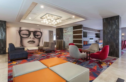 East Point Hotel | Perfect Room for Family Travelers | Pets Are Allowed | ATL Airport - 2.2 miles