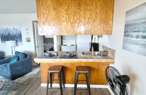 Seaside Apartment | Perfect Seaside Beach Retreat Minutes to Monterey!