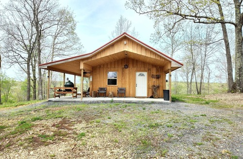 Harriet Cabin | Perfect secluded getaway-minutes from the Buffalo National River