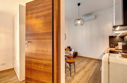 Careggi Rifredi Apartment | Perfect Shelter for Couples