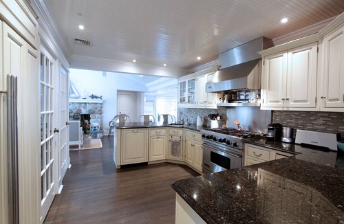 Shinnecock Hills House | Perfect Southampton Location, Beautiful house just minutes from the Water.