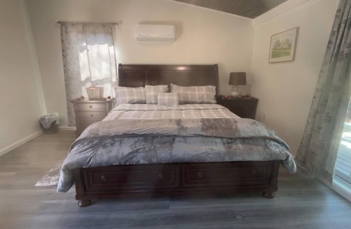 New Paltz Cabin | perfect studio, few minutes away to the heart of new Paltz & Mohonk Mountain