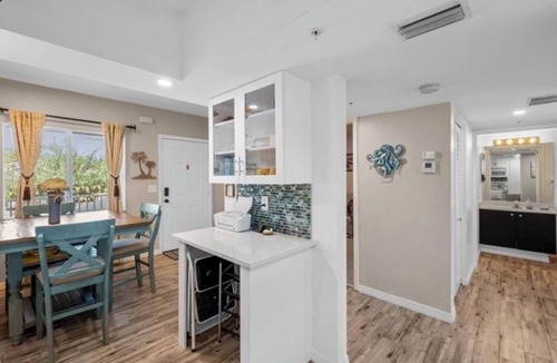Estero Condo | PERFECT SUMMER GETAWAY 3-br condo in lovely Estero with Golf,Tennis,gym& pools