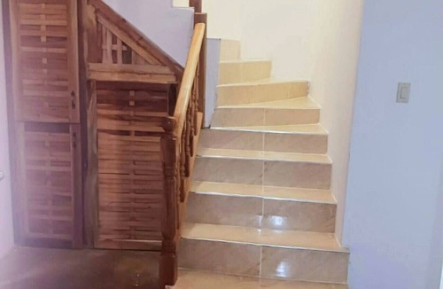 Drapers House | Perfect View - Private Downstairs in Shared House