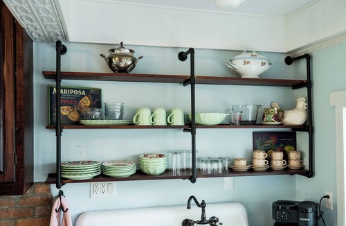 Lexington House | Perfect weekend escape 45 min from Kansas City - wineries + shopping + charm