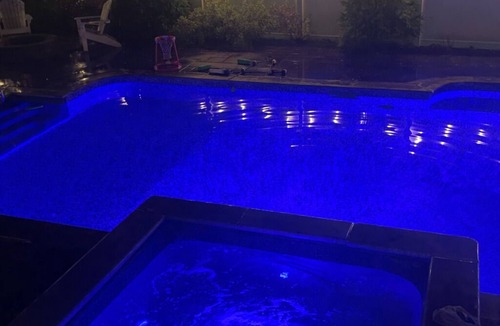 Walpole House | Perfect World Cup Getaway – Close to Stadium & Pool, Grill & Gym included!