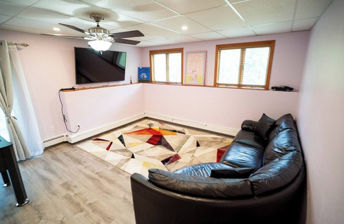 Westwood Apartment | Perfectly Located & Comfy Suite - FIFA World Cup Ready !