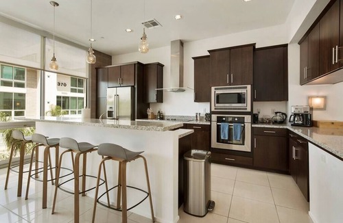 Riverside Apartment | Perfectly set 2-bedroom apartment with Pool!