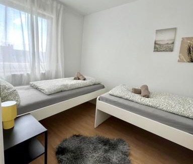 Ludwigshafen Apartment | perfekte Unterkunft 6 für Monteure & Handwerker mit WLAN