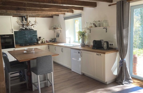 Saint-Pompont House | Perigord Noir - Beautiful cottage in a quiet location with shared swimming pool