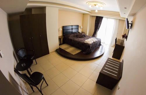 Anchialos Hotel | Perinthos