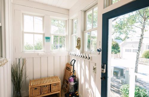 Seabrook House | Periwinkle Cottage by Seabrook Hospitality