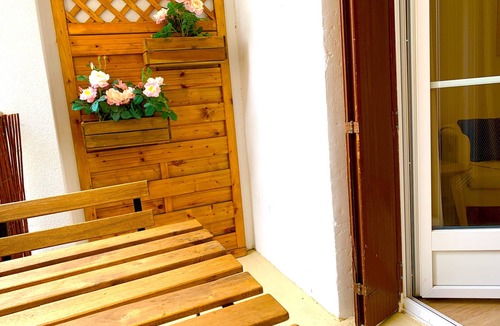 Manosque Apartment | PERLE STUDIO - One Bedroom Apartment, Sleeps 2