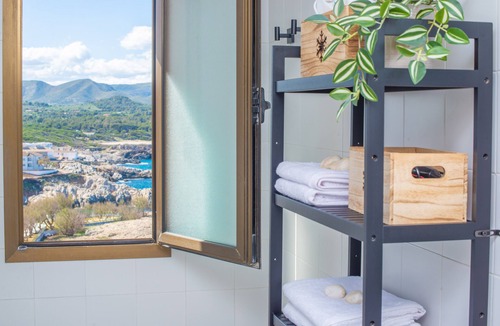 Cala Agulla House | PERLETA - Fabulous penthouse with sea views, swimming pool, and free WiFi.