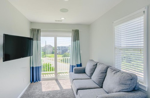 Village of Stump Sound House | Permuda Manor