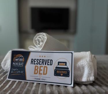 Niksic Hostel | Peron