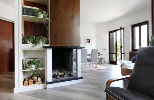 Pognana Lario Apartment | Perry's Home