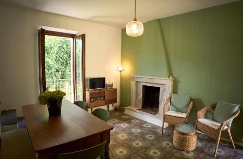 Ossuccio House | Persimmon Lake Como Lodge