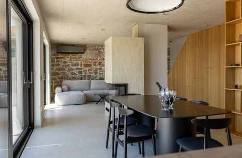 Brda Villa | Persolis luxury residence