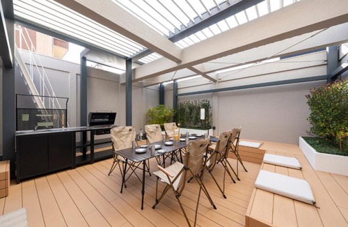 Tennoji Apartment | Personal Rooftop BBQ space! Shirakabanoyado - KI NO NOKI 白樺の宿 - 木の軒