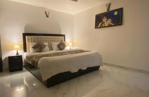 Khattalwada Villa | Perth villa