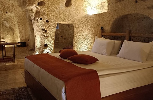 Goreme Hotel | Peruna Cave