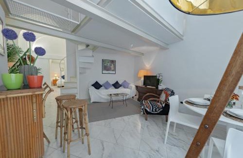 Santa Croce Apartment | Peruzzi Apartment