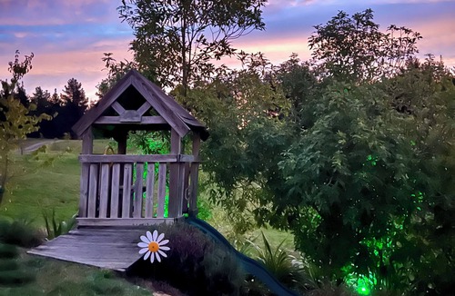 Mapua Cottage | Pet, Child and ECO Friendly Holiday Home