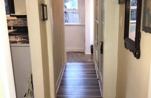 West Hills House | Pet friendly 2 bedroom in peaceful Bremerton with AC & large fully fenced yard.