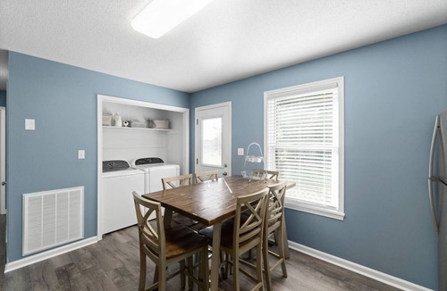 Oak Grove House | Pet Friendly 2 bedroom close to Ft. Campbell