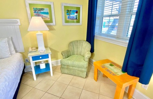 Atlantic Beach Hotel | Pet-friendly, 3 Blocks to Beach, Pool, #114