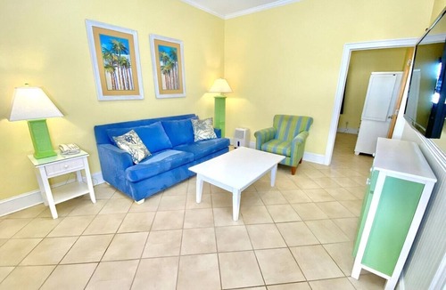 Atlantic Beach Hotel | Pet-friendly, 3 Blocks to Beach, Pool, #501