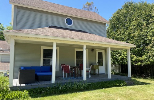 Harbor Springs House | Pet Friendly 3 Bdrm Home Close to Town, Sleeps 6