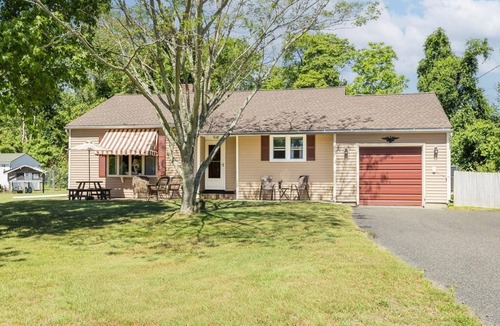 Cape May House | Pet Friendly 3 Bedroom 5 Minutes to Town.